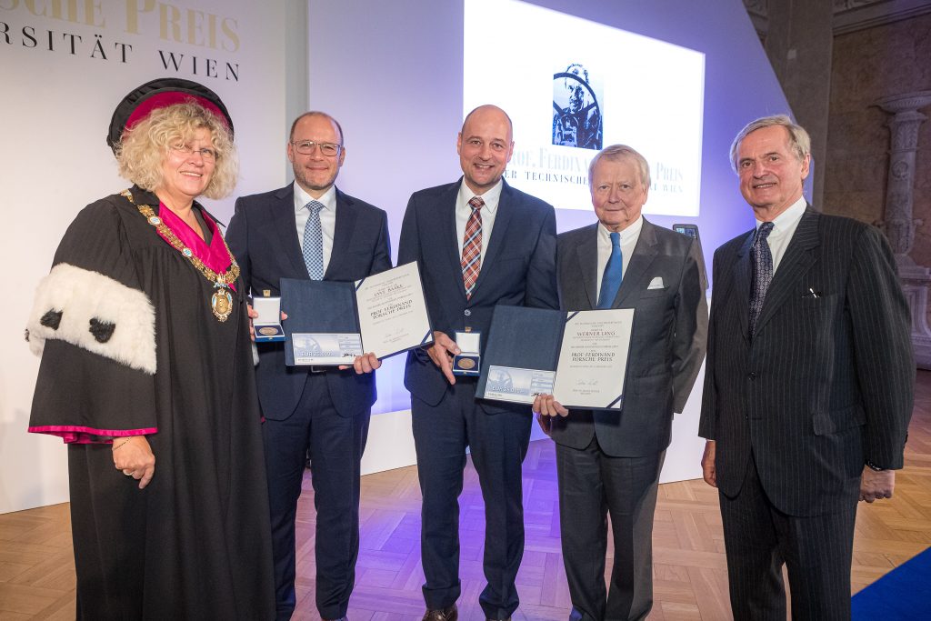 Der „Professor Ferdinand Porsche“-Preis der Technischen Universität Wien wurde im 41. Jahr seines Bestehens an Dr. Werner Lang (MEKRA Lang GmbH & Co. KG, Ergersheim) und Prof. Dr. Uwe Baake (Daimler AG, Stuttgart) verliehen.